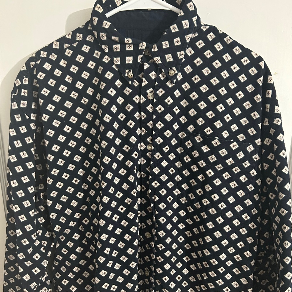 Ivy Crew - Men’s Button Down - Like New!